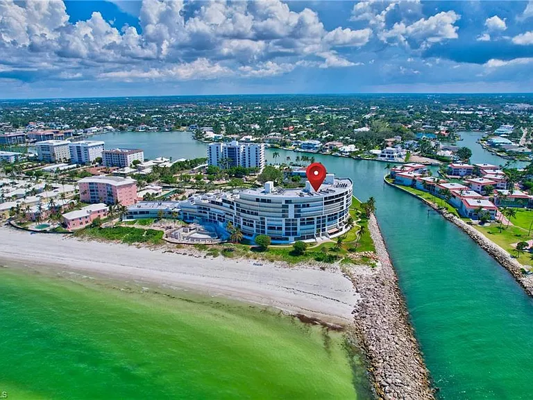 2357 Gulf Shore Blvd N #107 — Photo 33
