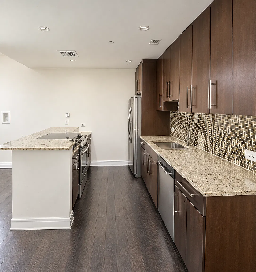 412 Kings Highway — Photo 3
