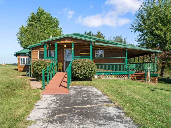 203 Leah Avenue, Crane, MO 65633