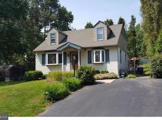 3420 Hillside Dr, Huntingdon Valley, PA 19006