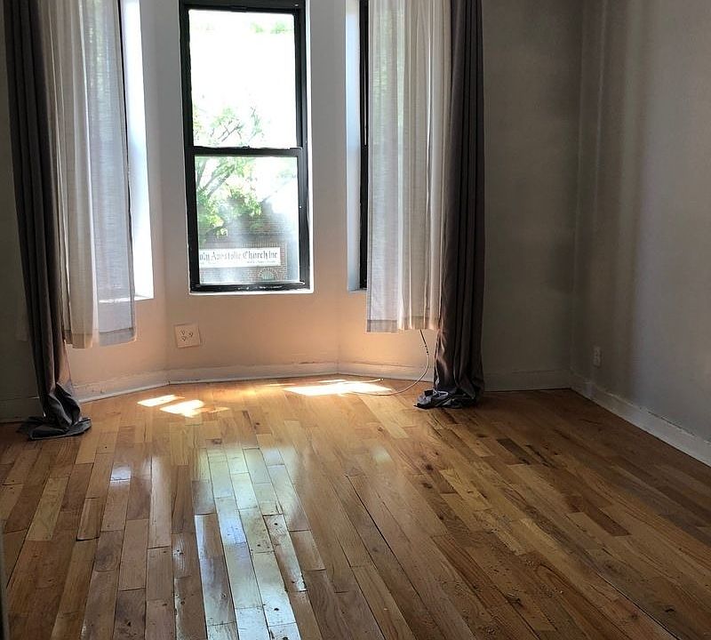 1st image of 353 Tompkins Ave APT 2R
