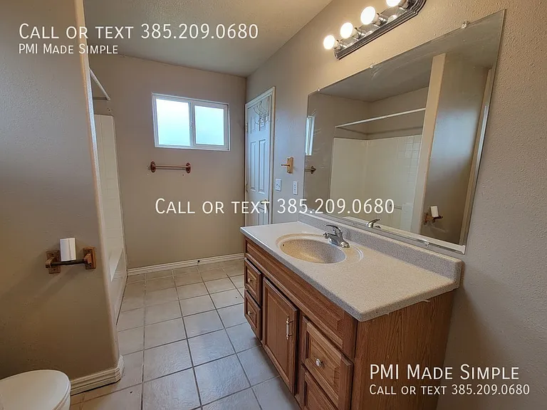 483 N 1220 W — Photo 15