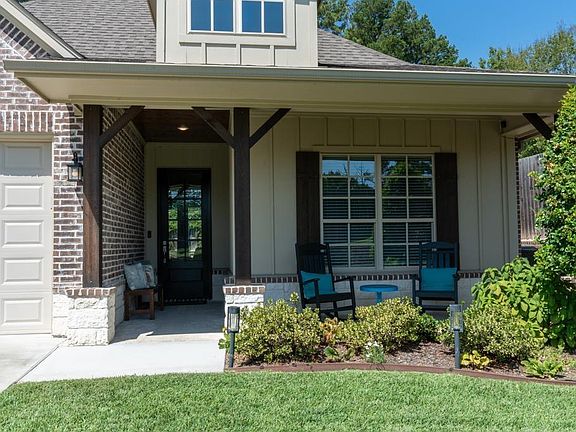 4th image of 627 Cambridge Bend Cir