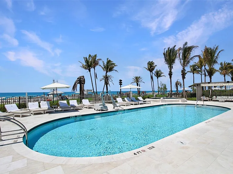 1581 Gulf Of Mexico Dr #307 — Photo 48