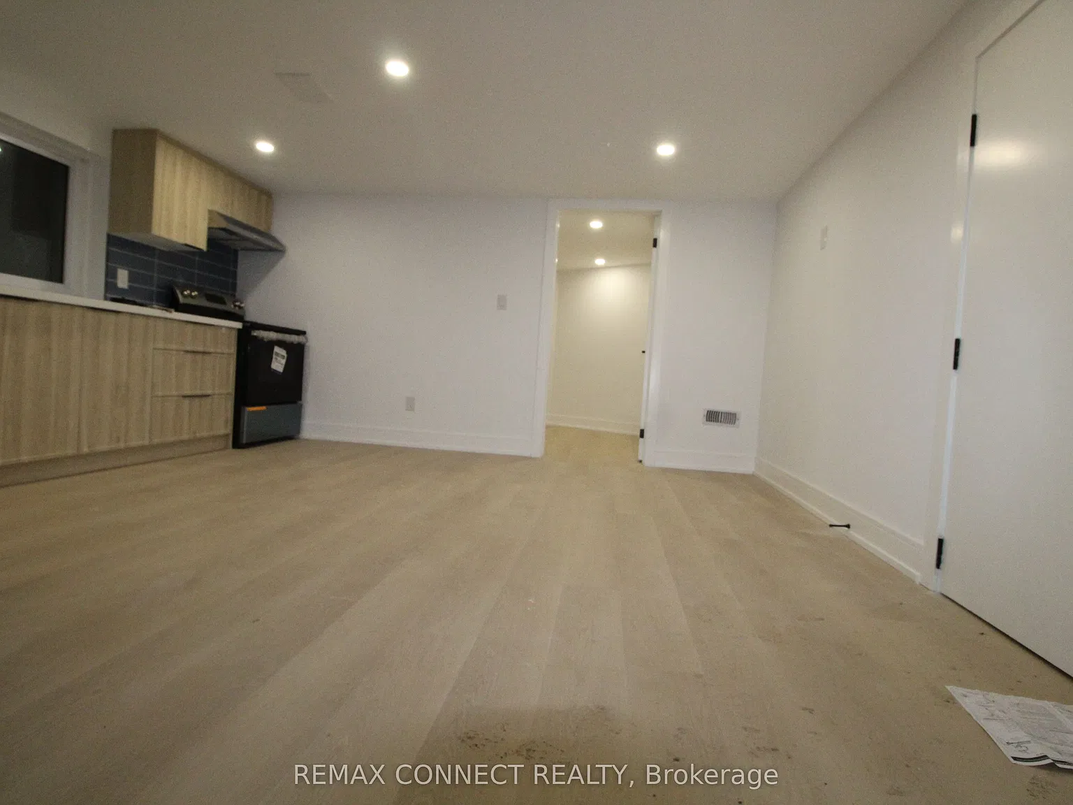 2 bed, $2,500 — Photo 4