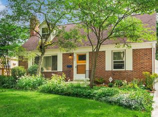 888 Pleasant Ridge Ave, Columbus, OH 43209