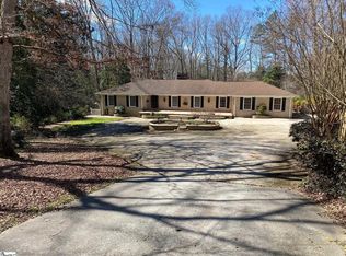 2 Page Ln, Greenville, SC 29607