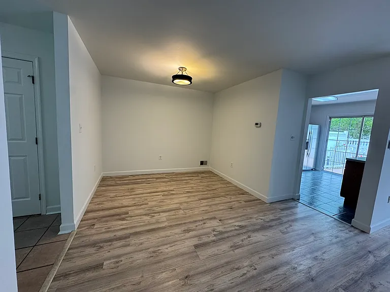 10 Starboard Ct — Photo 9
