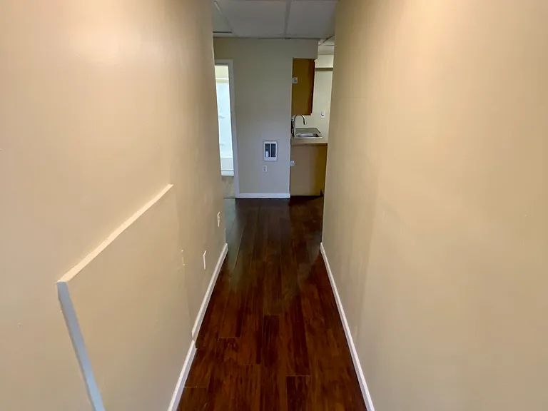 6043 Wister St #1F — Photo 11