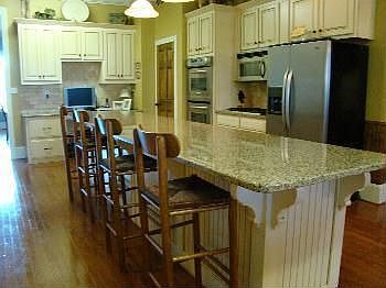 3rd image of 3690 River Bluff Dr