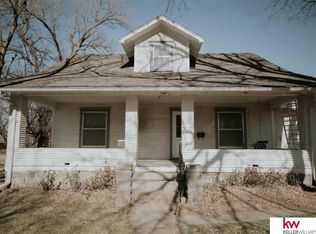 315 7th St, Carleton, NE 68326