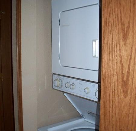 2nd image of 882 Wescott Trl