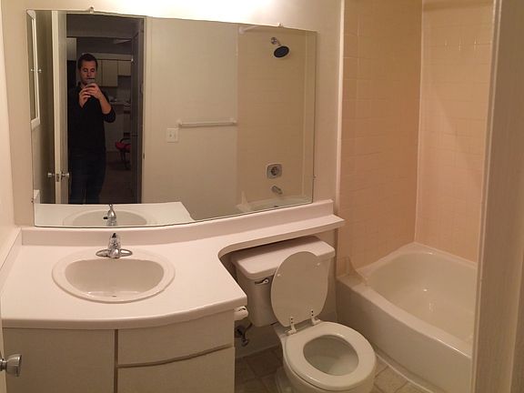 2nd bathroom