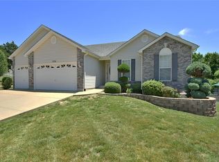 1938 McKinley Range, Festus, MO 63028