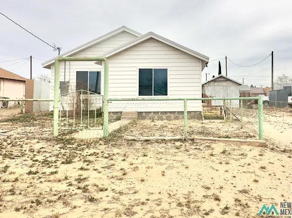 126 S 6th St, Jal, NM 88252