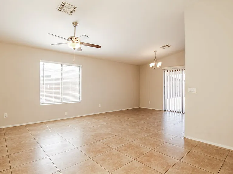 7537 W Georgia Ave — Photo 4