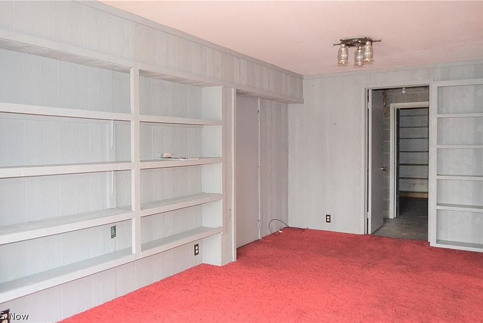 1st image of 185 Lake Front Dr