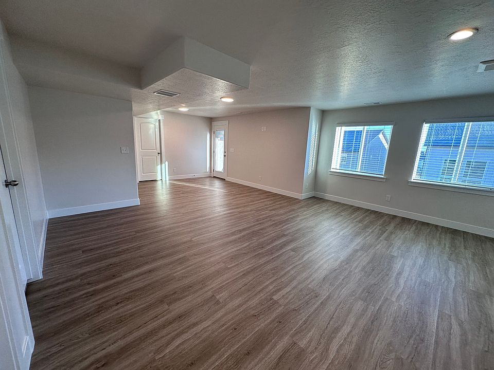 1st image of 676 N Boseman Way