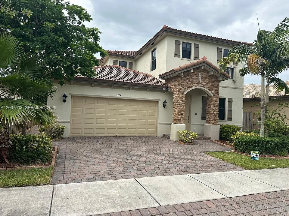 11778 SW 242nd Ter