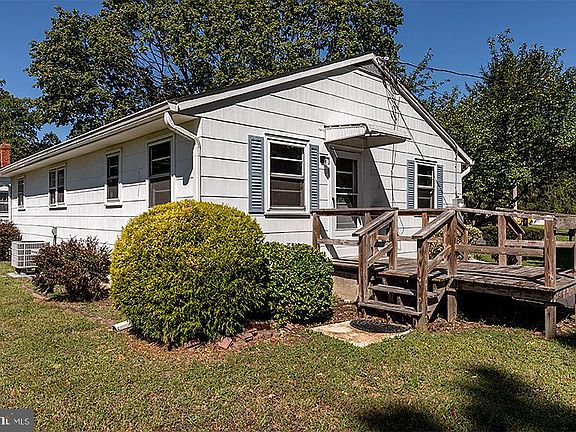 4th image of 506 Meadow Brook Ln