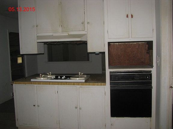 4th image of 209 N Lane St