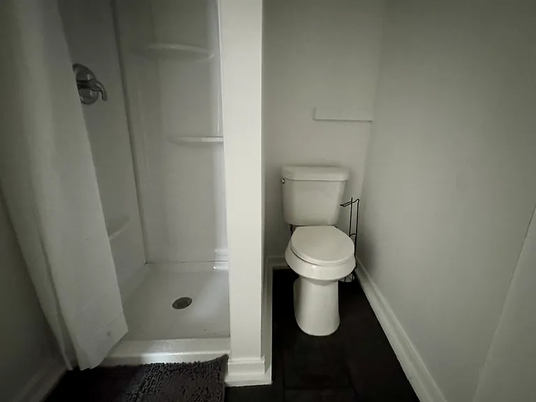 111 Sweet St NE #2 — Photo 6