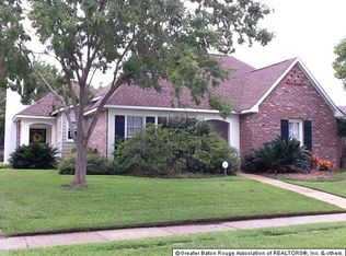 19124 N Trent Jones Dr, Baton Rouge, LA 70810