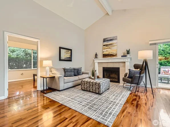 20301 19th Avenue NE #1101, Shoreline, WA 98155