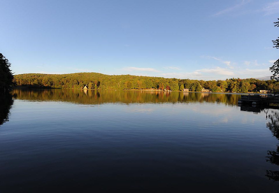 1st image of Lakeshore Dr