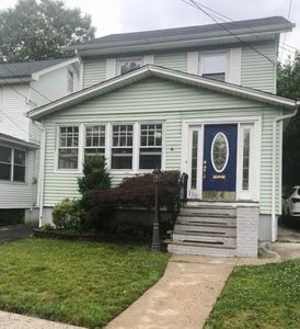 129 Franklin Ter, Maplewood, NJ, 07040