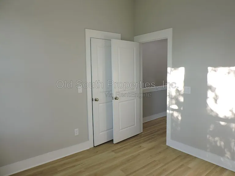 706 N F St #A — Photo 21