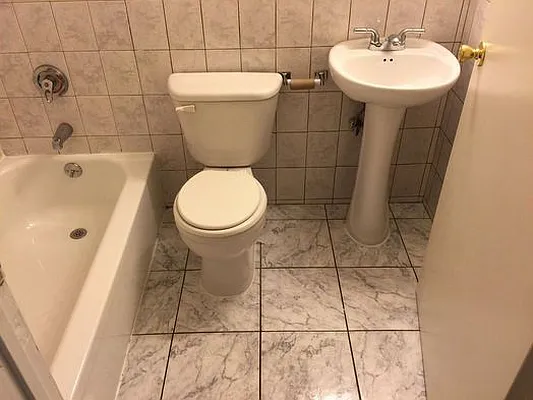 Rented by Greater Realty Management of NY LLC | media 11