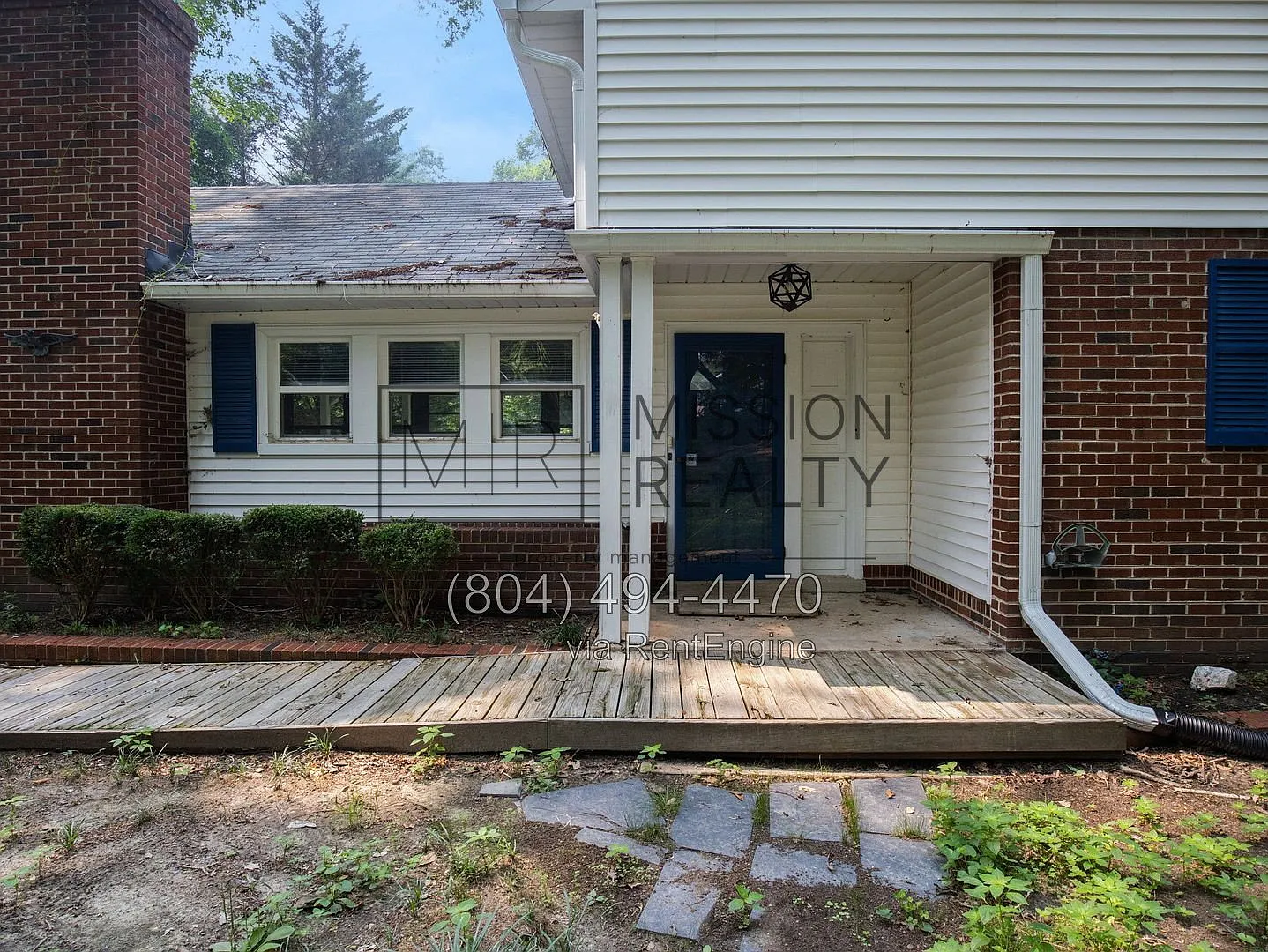 3 bed, 2.0 bath, 2285 sqft, $2,250 — Photo 2
