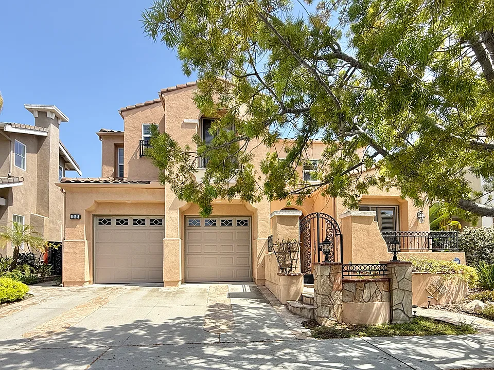 13835 Kerry Ln