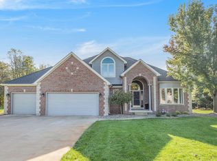 239 Minges Hills Dr, Battle Creek, MI 49015