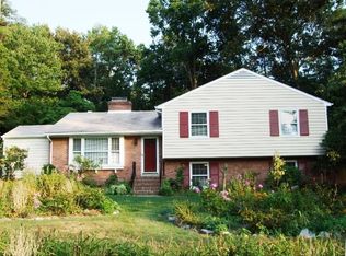 8581 Sunview Ln, North Chesterfield, VA 23235