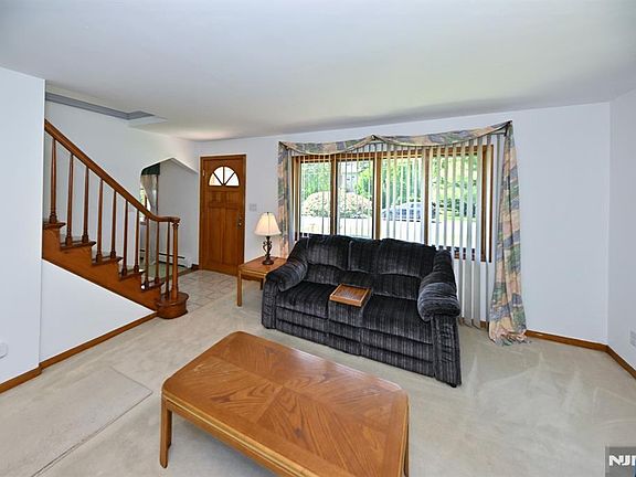 2nd image of 143 Greenwood Ave