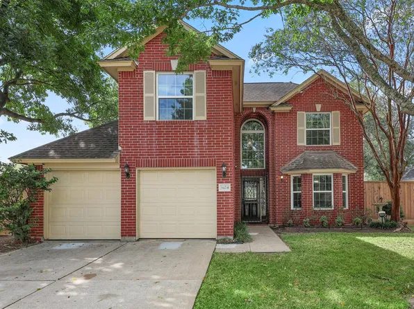 3424 Glastonbury Dr, Pearland, TX 77581