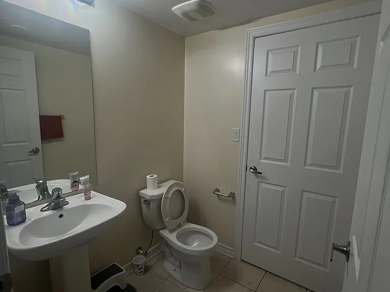 200 Veterans Dr E #100 — Photo 16