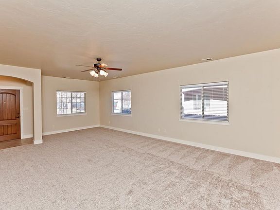 4th image of 208 Love Mesa Dr