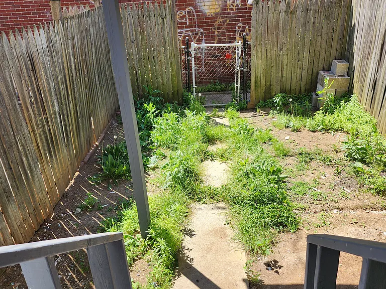 814 W Washington St #1 — Photo 6