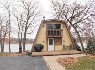 433 Holiday Dr, Somonauk, IL 60552