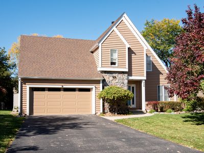 226 Windjammer Ln, Grayslake, IL, 60030