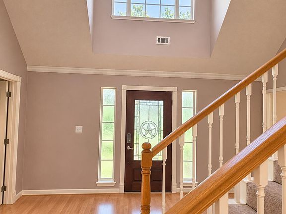 2nd image of 14619 Gingham Rd S