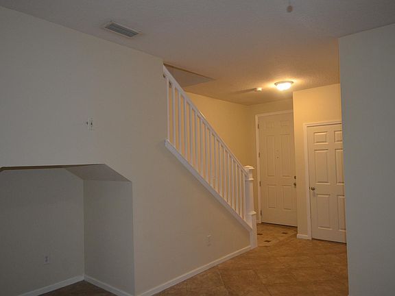 4th image of 321 Volterra Pl