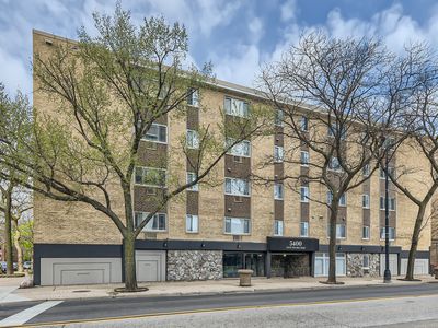 5400 N Sheridan Rd APT 309, Chicago, IL, 60640