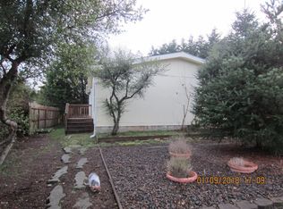 365 SW Double Eagle Dr, Waldport, OR 97394
