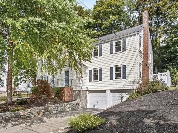 121 Channing Rd Unit 121, Watertown, MA 02472