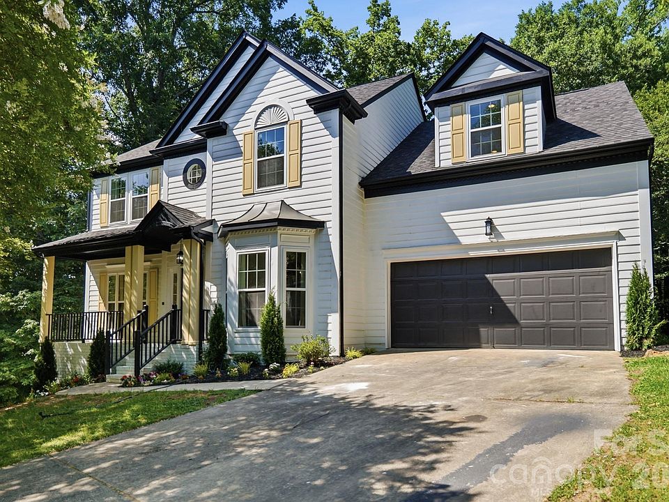1st image of 6102 Garamond Ct