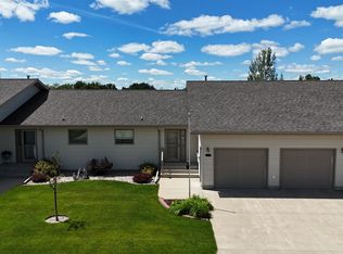 625 34th Ave SW UNIT C, Minot, ND 58701